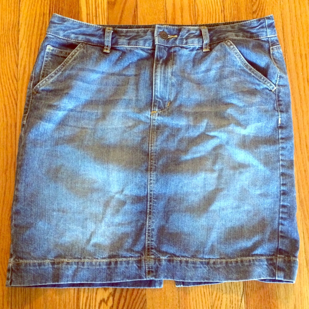 Merona denim skirt